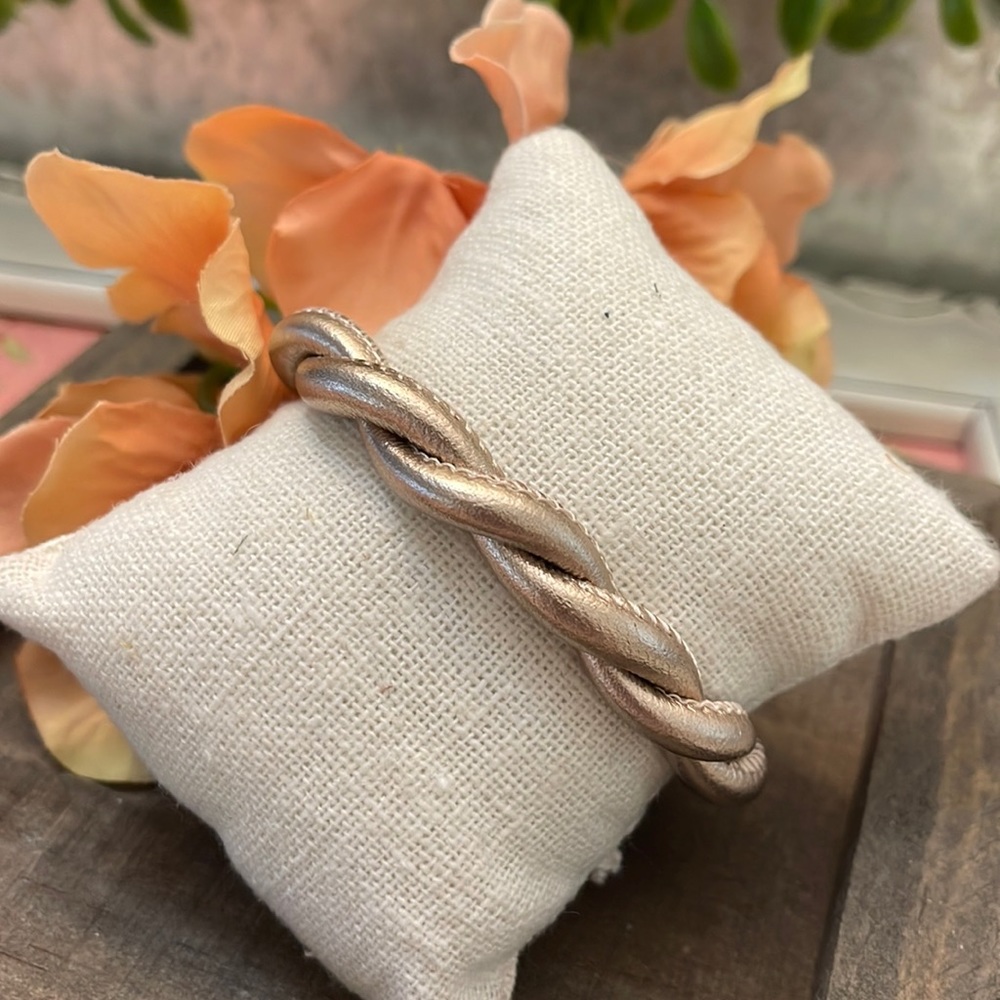 JBloom Soft Cream Twisted Leather Wrap